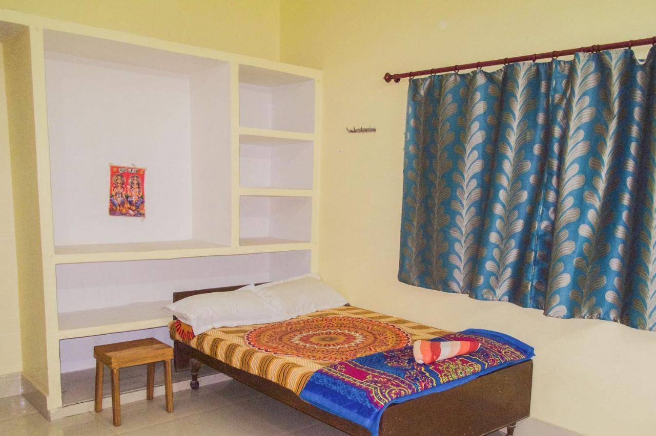Gangotri Paying Guest House Varanasi Exterior foto